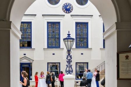 Apothecaries' Hall- Courtyard